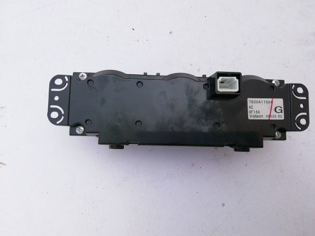 Peugeot 4007 2007-2012 manuális fűtéskapcsoló 7820A115XA