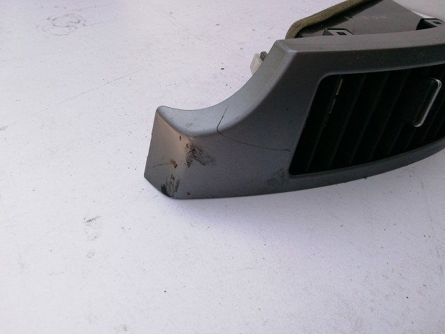 Peugeot 4007 2007-2012 Levegő beömlő Használt