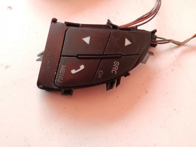 Lancia Delta 2008-2014 Kormány gombok Használt