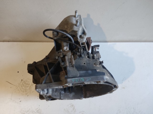 Ford Fiesta 2008-2017 Váltó Használt Kézi Első kerék 