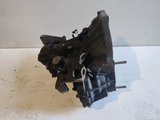 Alfa Romeo 156 1997-2005 Váltó Használt 5 Kézi Első kerék 