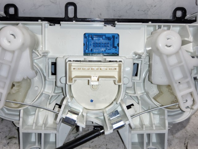 Fiat Doblo IV. 2015-2022 2015-2022 Fűtés- és közép kapcsolók Használt