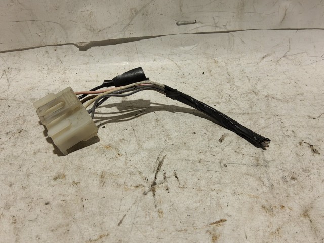 187869 Lancia Musa 2004-2007 Hátsó lámpa Elektromos csatlakozó 46829508