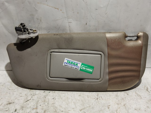 Alfa Romeo GT 2003-2010 Napellenző Használt szürke tükrös világítással bal a képen látható sérüléssel