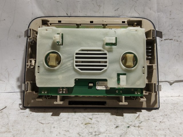 Alfa Romeo 159 2005-2011 Belső világítás Használt Első