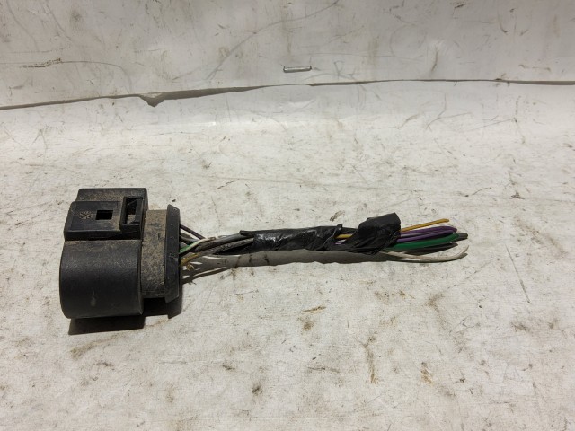 188043 Alfa Romeo GT 2003-2010 fényszóró Elektromos csatlakozó