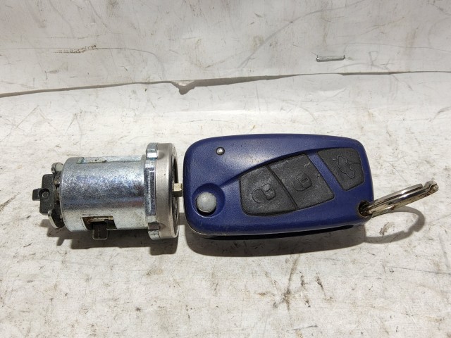 Fiat Stilo 2001-2007 Gyújtáskapcsoló Használt