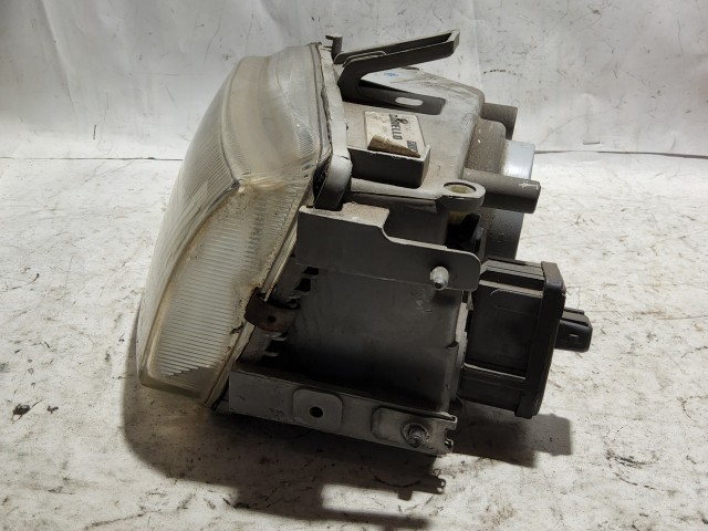 188105 Fiat Punto I.1993-1999 bal első fényszóró Carello 46402662