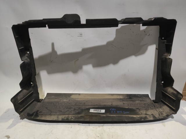 Fiat Croma  2005-2010 Hűtőlégterelő Használt vízhűtő 