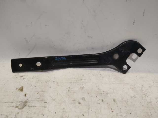 Lancia Delta 2008-2014 Nyúlvány és Nyúlványösszekötő Használt Bal első 