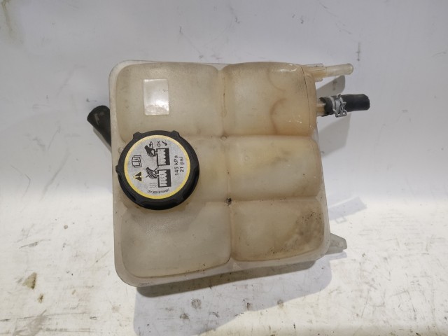 Ford Focus II. 2005-2011 2005-2011 Kiegyenlítő tartály Használt  