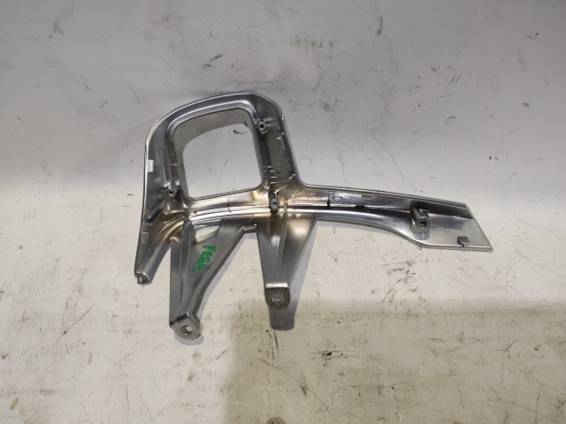 Fiat Freemont 2011-2015 Kormányközép Használt ezüst Multikormányos 