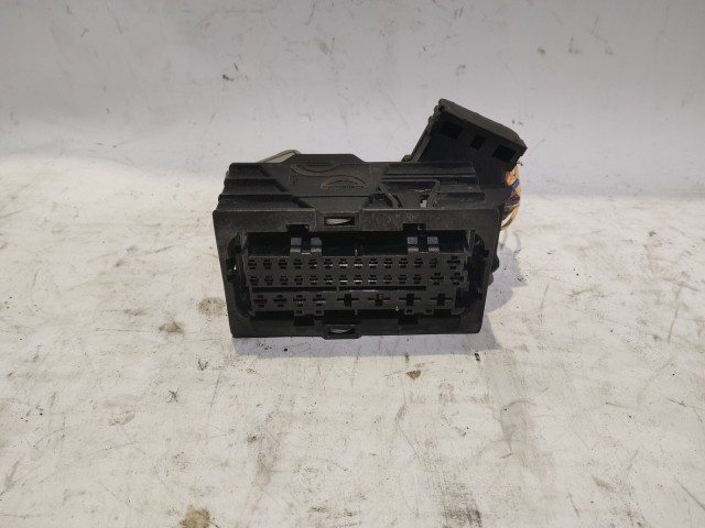 183203 Fiat Grande Punto  2005-2009 Elektromos csatlakozó, külső Biztosítéktábla 51737884