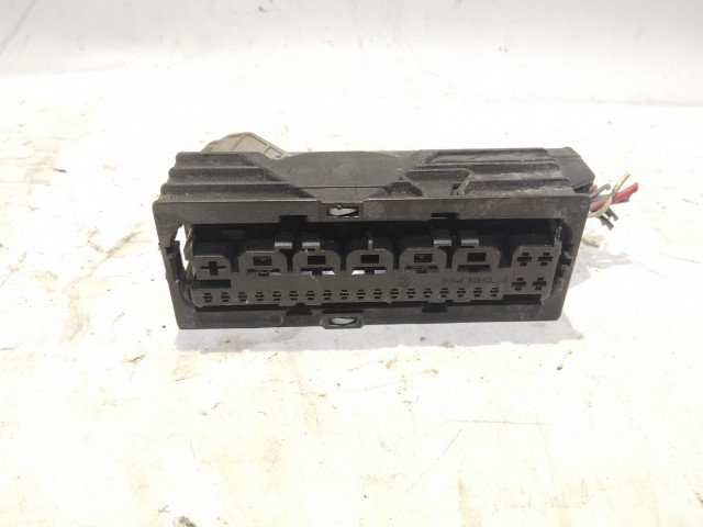 183204 Fiat Grande Punto  2005-2009 Elektromos csatlakozó, külső Biztosítéktábla 51737884