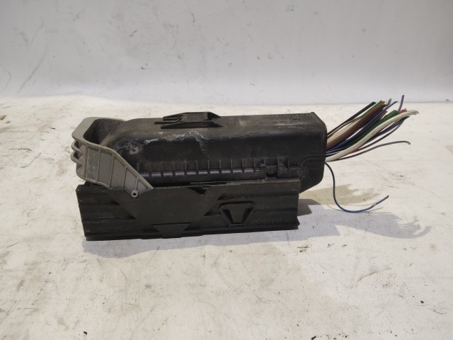 183205 Fiat Grande Punto  2005-2009 Elektromos csatlakozó, külső Biztosítéktábla 51737884