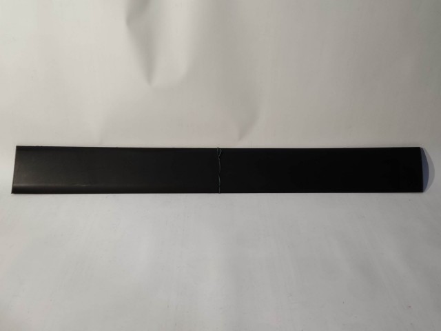 Fiat Panda II. 2003-2012 2003-2012 Díszcsík és díszléc Használt jobb első 