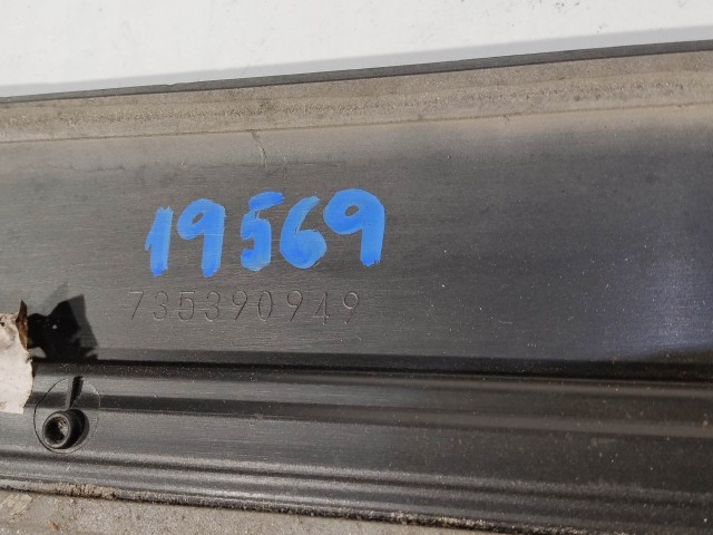 19569 Lancia Musa jobb hátsó ajtó díszléc 735390949