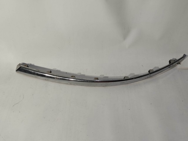 Lancia Musa 735435503 számú , bal első díszcsík