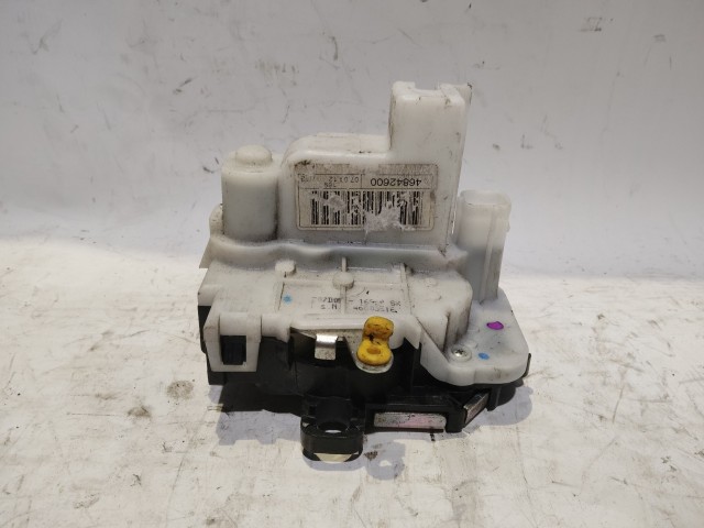 Fiat Panda II. 2003-2012 2003-2012 Zár Használt bal hátsó 
