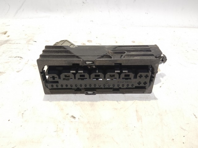 183240 Fiat Grande Punto külső biztosítéktábla elektromos csatlakozó 51736451