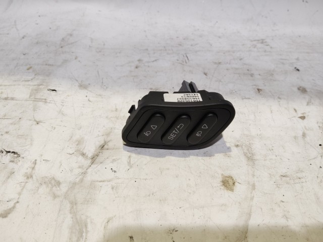 Alfa Romeo Giulietta 2010-2020 Fényszóró magasság állító kapcsoló Használt