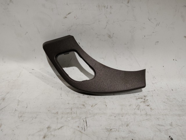 Alfa Romeo Giulietta 2013 Műszerfal párna  betét Használt bal Barna