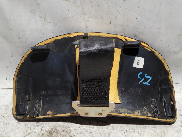 Alfa Romeo 147 2000-2010 Légzsák fedél Használt