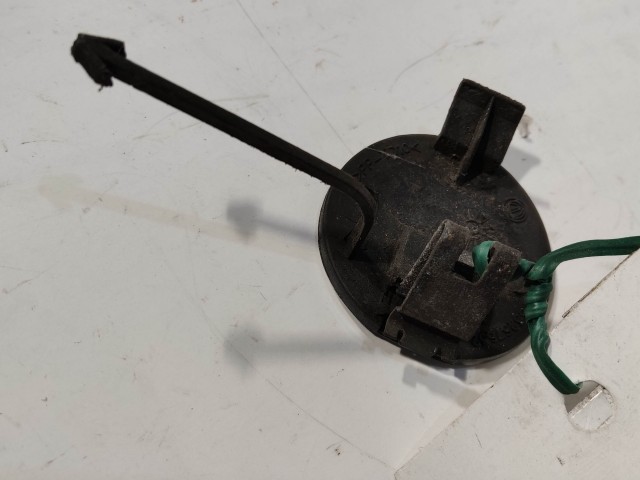 136367 Alfa Romeo 147 2000-2005 hátsó vonószem takaró 735257632