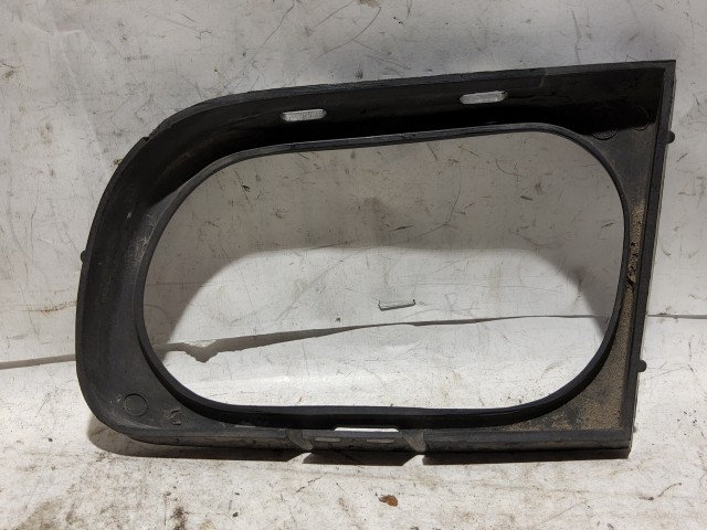 Alfa Romeo 145,146 1995-2000 Ködlámpa keret,tartó Használt Jobb