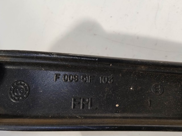 Hyundai I 30 2007-2012 Ablaktörlő kar Használt