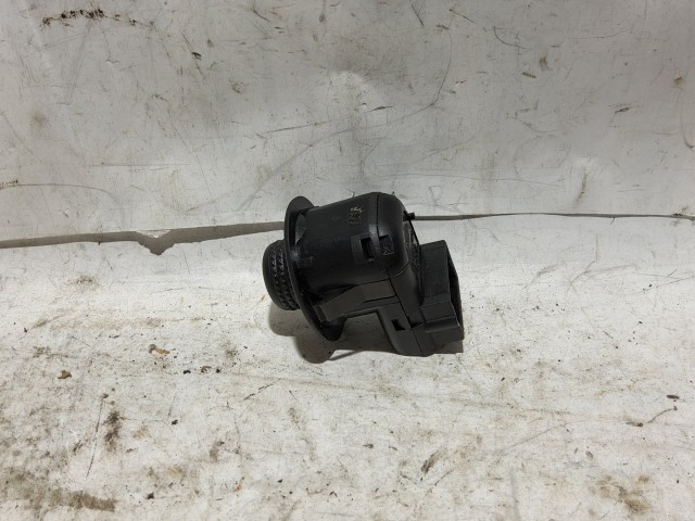 Ford Fiesta 2008-2017 Tükör állító kapcsoló Használt