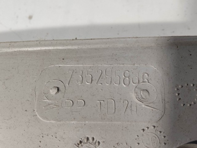 75449 Fiat Panda II. Bal oldali B-oszlop takaró 735208805