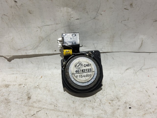 Alfa Romeo 147 hangszóró 46743123