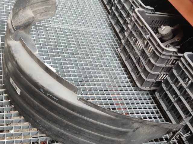 Fiat Freemont 2011-2015 Kerékjárati dobbetét Használt bal hátsó