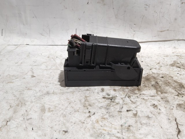 188785 Chrysler PT Cruiser 2000-2010 Abs Elektromos csatlakozó P05085413AB