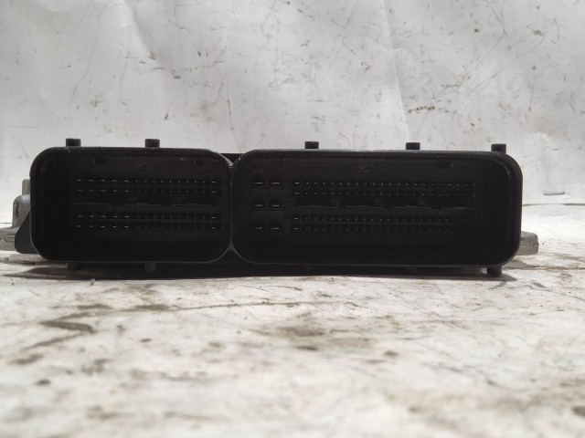 Audi A4 B8 2008-2016 2,0 Diesel Motorvezérlő 0281015328 , 03L906022JM