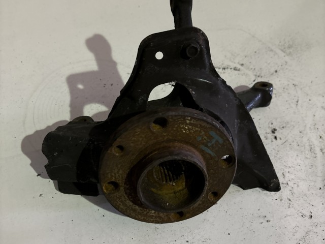 Fiat Punto I.  1993-1999 1993-1999 Csonkállvány,kerékagy Használt 22 Nincs Abs Öntvény Jobb első