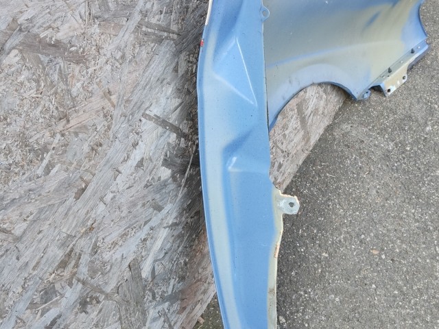 187782 Lancia Delta 2008-2014 bal első sárvédő 51808575