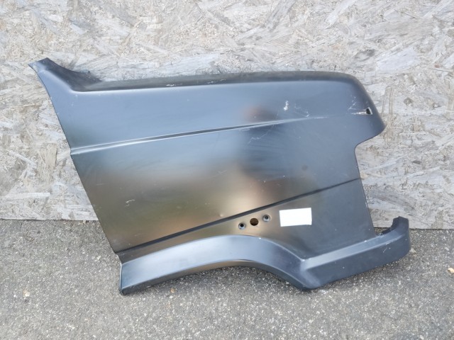 187795 Fiat Ducato 1981-1993 Sárvédő Használt Jobb első Matt fekete 