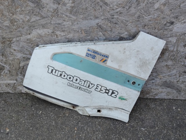 187798 Iveco Daily 2002-2011 Sárvédő Használt Bal első Fehér 