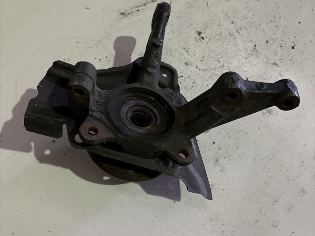 Fiat Bravo,Brava 1995-2001 Csonkállvány,kerékagy Használt 22 Van Abs Öntvény Bal első