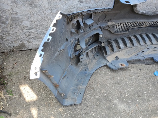 189605 Lancia Delta 2008-2014 világoskék színű első lökhárító