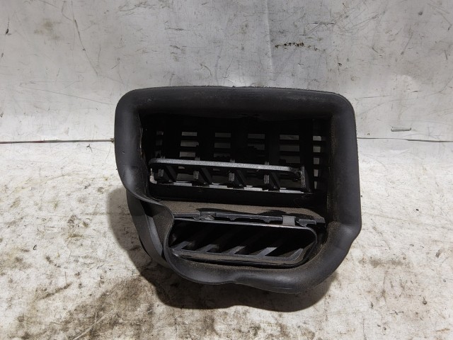 Fiat Linea 2007-2017 Levegő beömlő Bal Használt