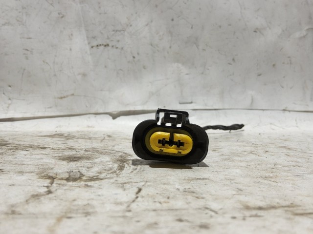 189681 Fiat Tipo, Bravo, Croma, Lancia Delta bal első ködlámpa, elektromos csatlakozó