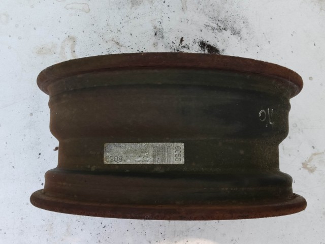 Felni Használt Lemez  37 6 15 