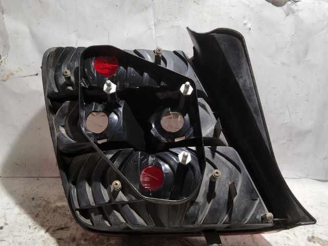 189739 Fiat Stilo 2001-2003 5 ajtós jobb hátsó lámpa, képen látható sérüléssel 46758985