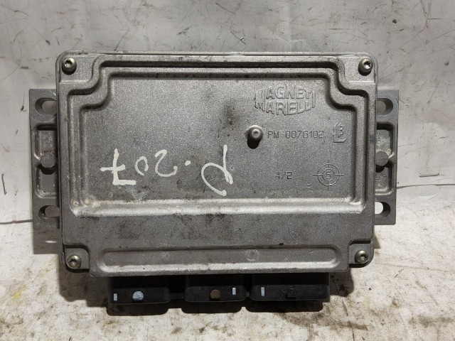 Citroen C2-C3 1,4 16v benzin Motorvezérlő 9654596080