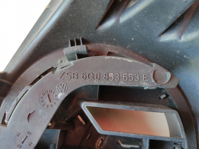 190085 Volkswagen Polo 9N 2005-2009 Díszrács 6Q0853653E