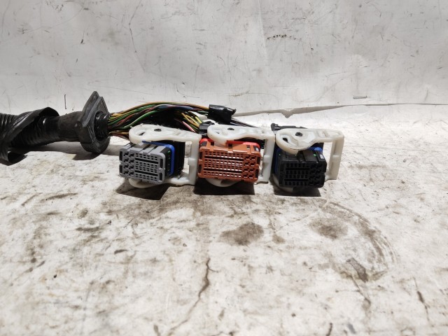 189905 Ford Focus II. 2005-2011 1,6 16v Diesel  9M51-12A650BG , 0281015608 Motorvezérlő Elektromos csatlakozó 