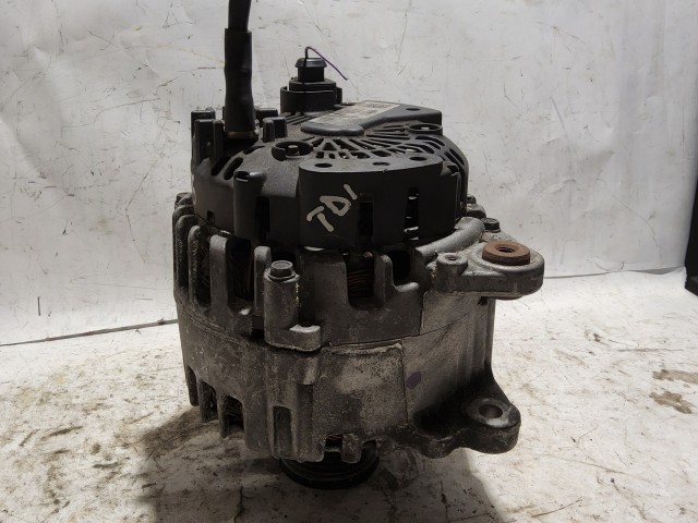 Audi Q5 8RB 2008-2017 Generátor Használt  